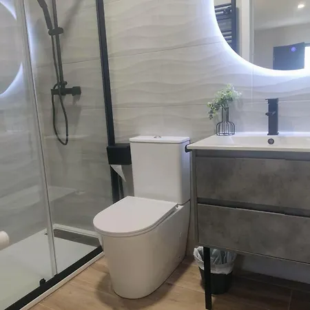 Rincones De Solo Adultos בית כפרי ריאזה