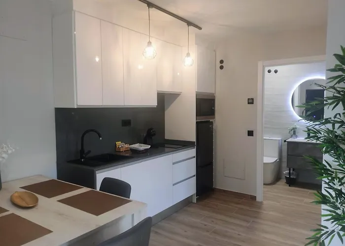 Rincones De Solo Adultos 리아사